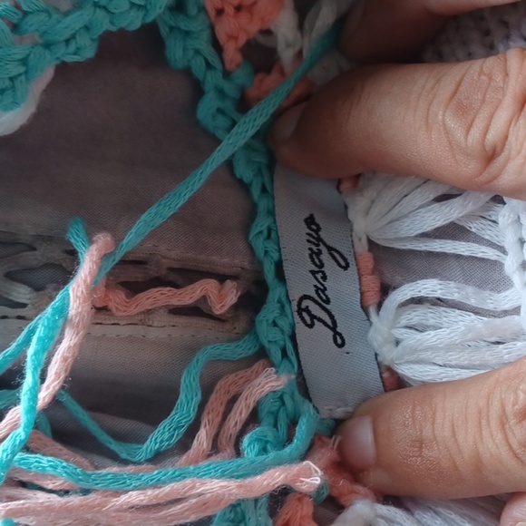 Dasayo Boho Crochet Top Beach Cover Up  Medium/Large Costal Festival, 23" PTP - Picture 5 of 6